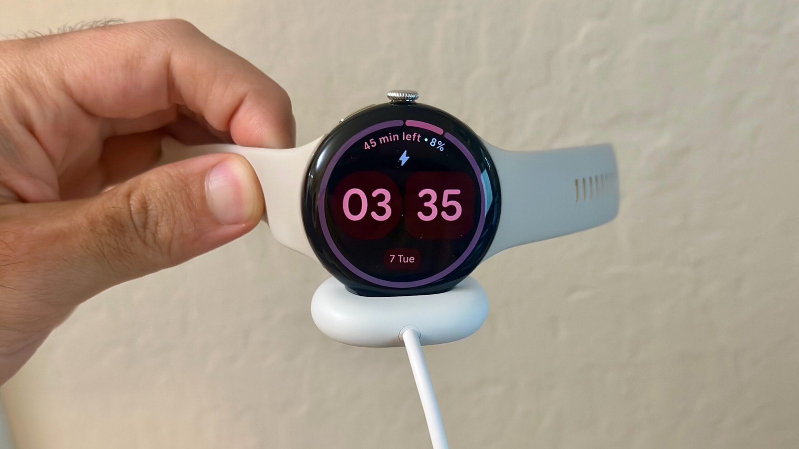 Google Pixel Watch 4 battery and charging
