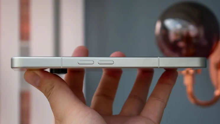 Nothing Phone (3) design
