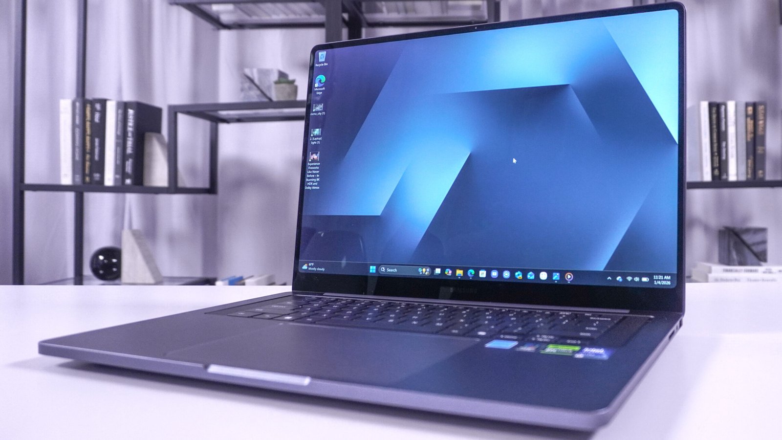 Samsung Galaxy Book6 Pro software interface